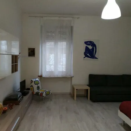 Bilocale Immediati Pressi Piazza Sabotino
